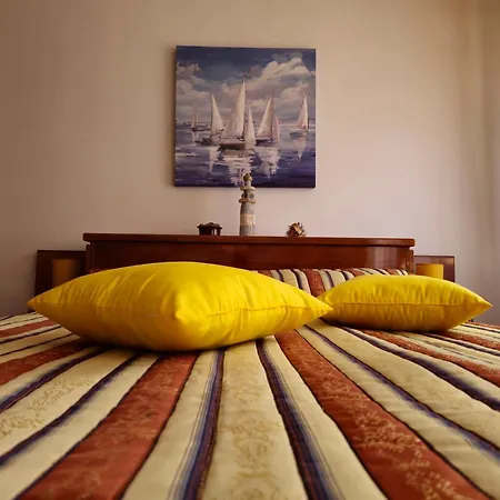 Zofija Apartment, A 5 Min Walk From The Arena Апартаменты Пула